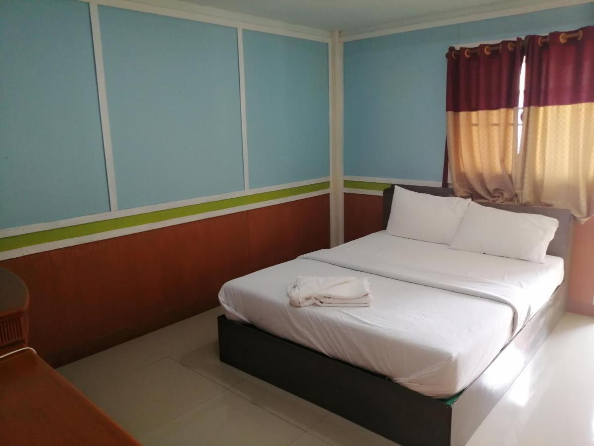 Nang Phraya Resort Phayuha Khirim Ngoại thất bức ảnh